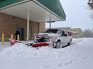 How to Minimize Ice Hazards on Commercial Lots