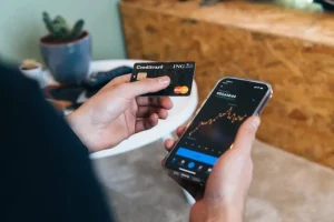 How Design Enhances the Experience of Cash Vs Card Bitcoin Purchase